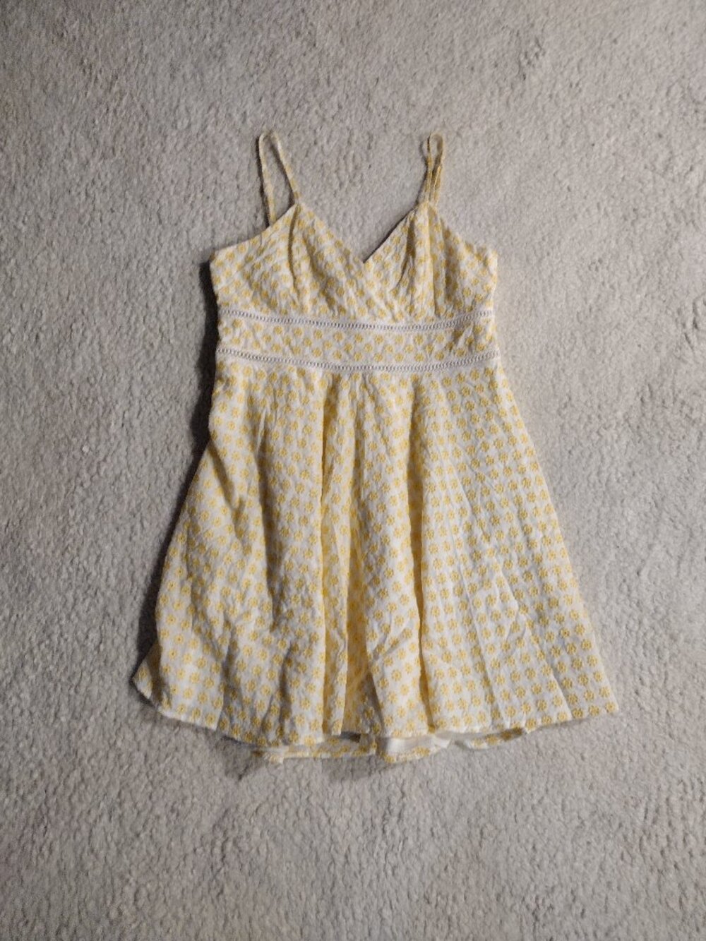 NWOT Trixxi Size Large Floral Mini Sundress Daisy Sunflower Yellow White